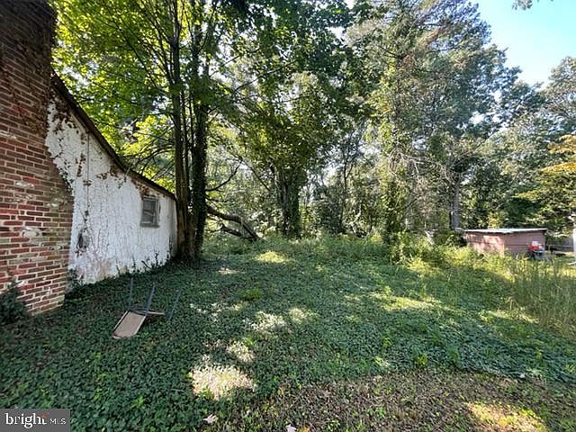 2nd image of 945 Boundary Rd