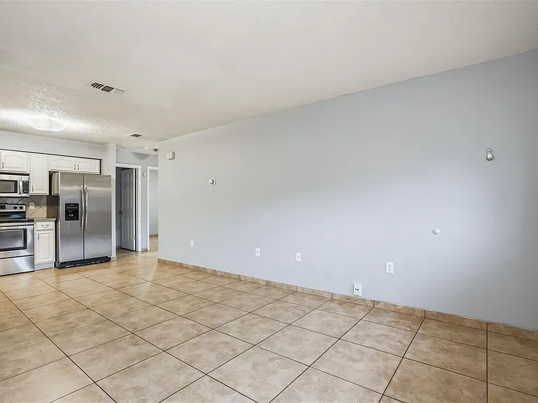 2720 S Sunrise Ct #2 — Photo 10