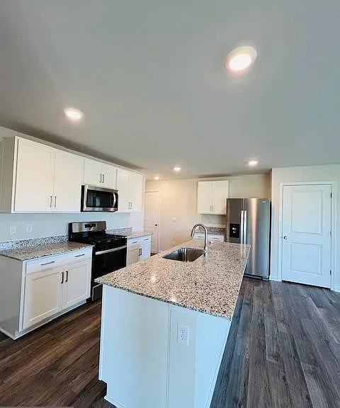 118 Medley Way — Photo 12