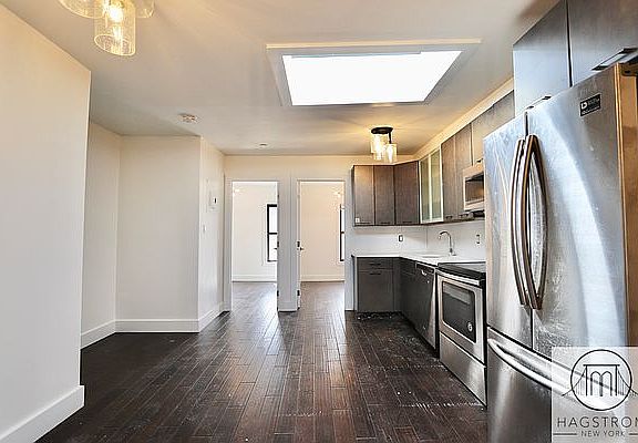 3rd image of 803 Quincy St #4A