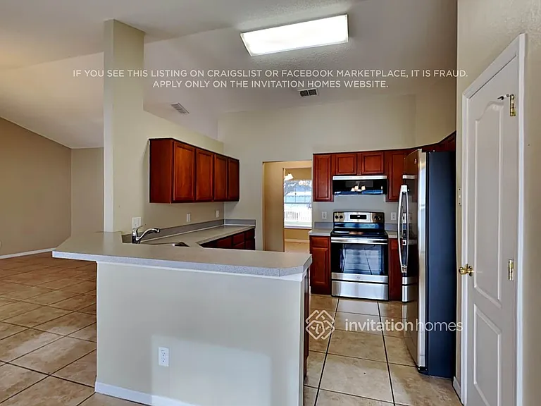 453 Peace Ct — Photo 9
