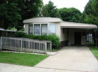 2011 Lovell Ct, Milford, MI 48381