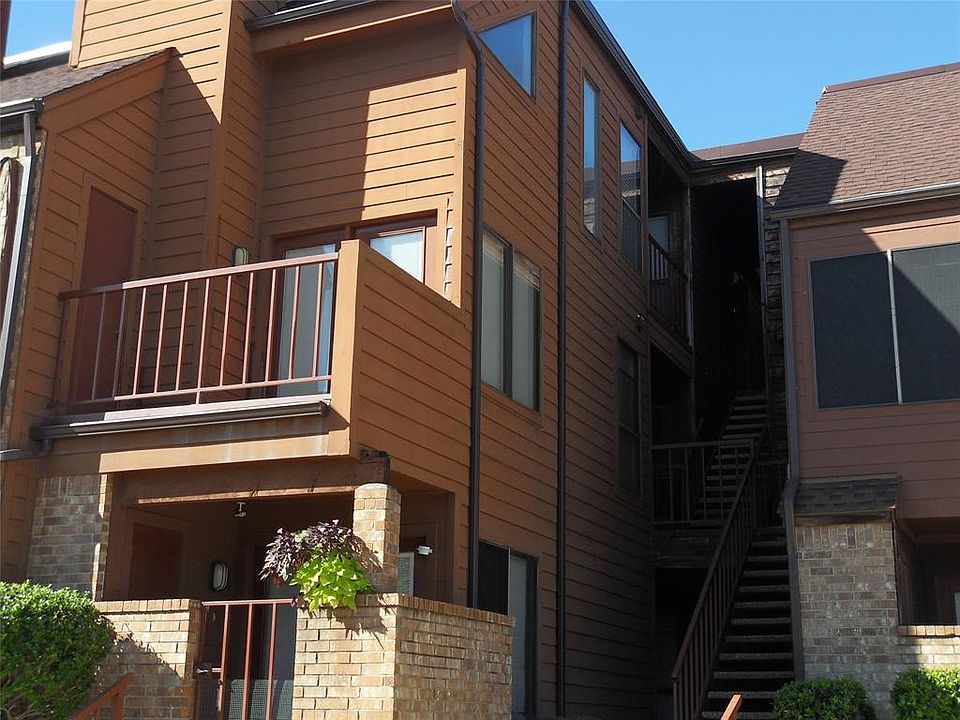 1st image of 2301 Balsam Dr APT M201
