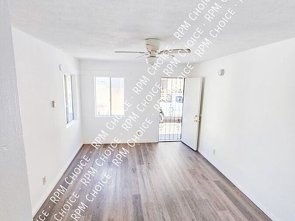 3rd image of 1062 1/2 Ravenna Ave