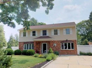 19 Block Blvd, Port Jefferson Station, NY 11776