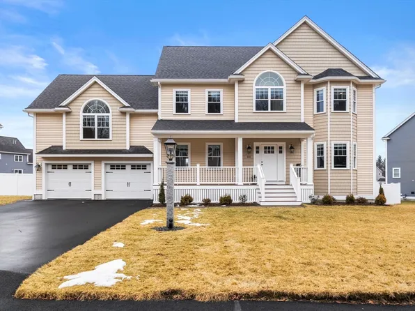 115 Terramor Dr, Tewksbury, MA 01876