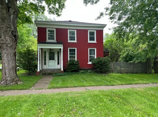 201 S Broad St, Sackets Harbor, NY 13685
