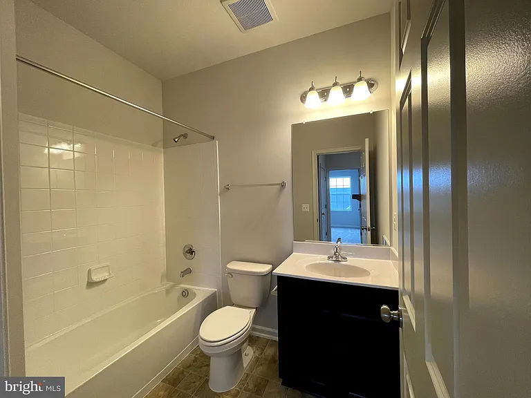 200 Norland Knoll Dr — Photo 9