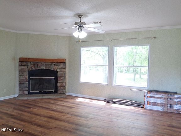 5th image of 1222 LENDA Lane