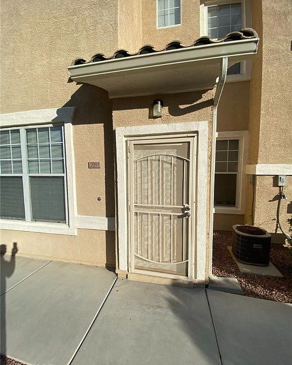 1st image of 5855 Valley Dr Unit 2091