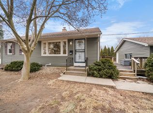 128 55th St, Downers Grove, IL 60515