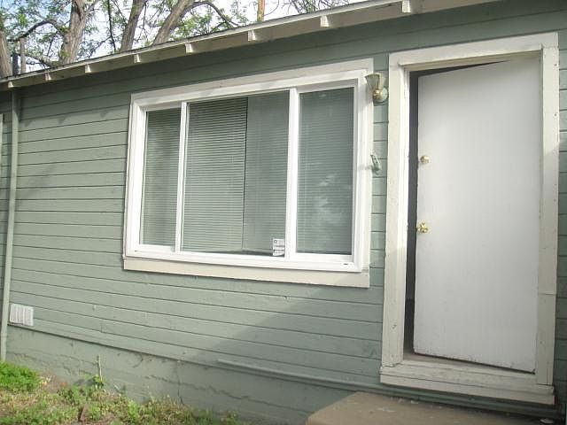 1st image of 139 1/2 N Hamilton Ave