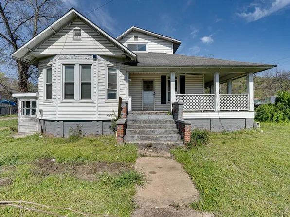 1300 S Cedar Ave, South Pittsburg, TN 37380