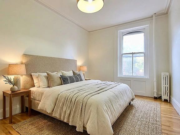 3rd image of 99 S Elliott Pl APT 4