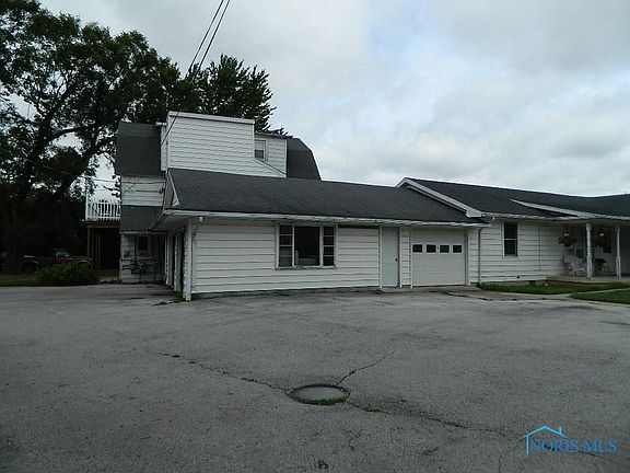 5th image of 622 W Front St