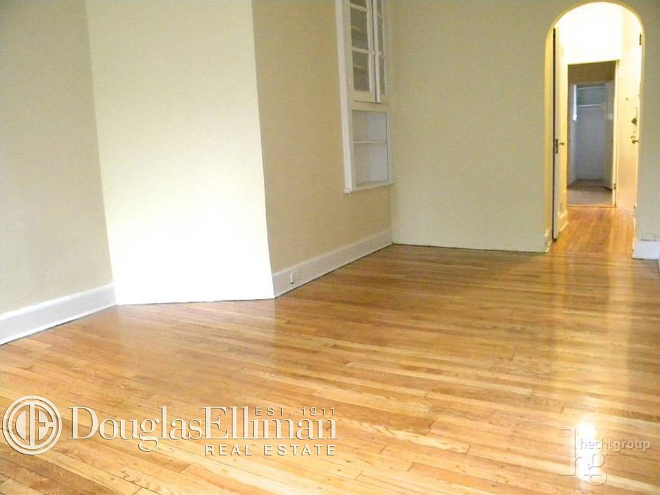 2nd image of 55 Morton St APT 6F
