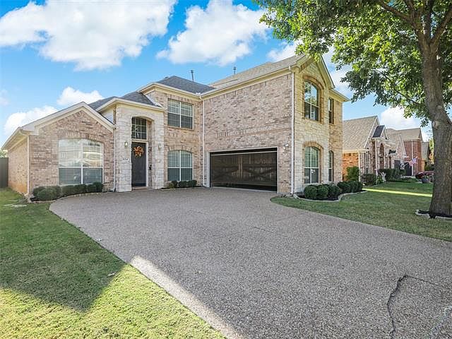 1st image of 404 Wentworth Dr