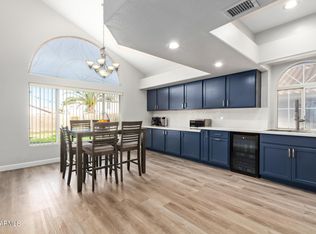9562 W Mission Ln, Peoria, AZ 85345