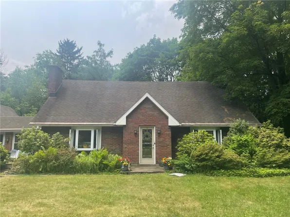 5202 Love Rd, Erie, PA 16506