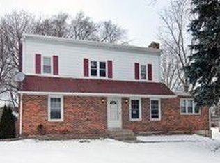 10016 W Paddock Ave, Beach Park, IL 60087