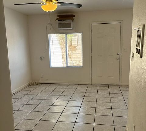 4th image of 1223 N Dysart Rd #8