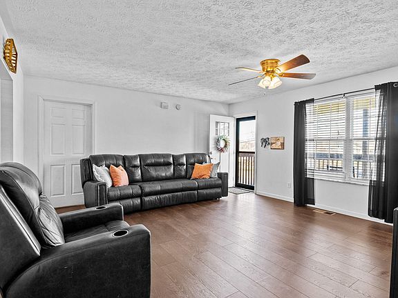 3rd image of 1310 Tabitha Dr