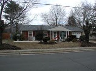 9 Grand Blvd, Monroe Township, NJ 08831