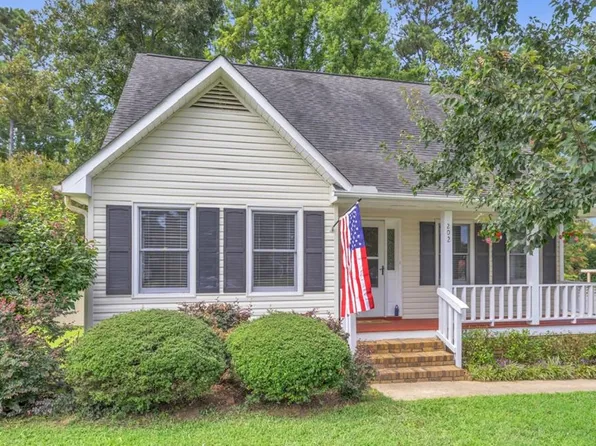 202 Loblolly Cir, Greenwood, SC 29649