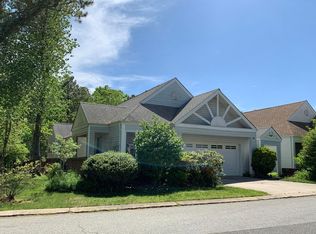 80 Deerfield Dr, Manahawkin, NJ