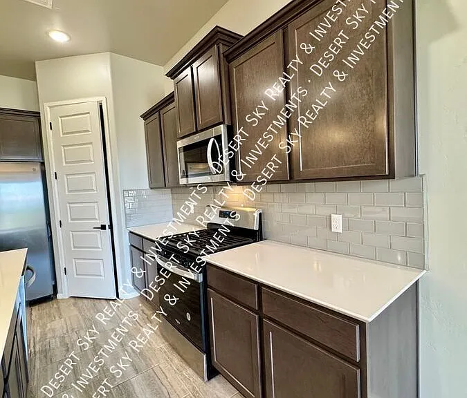 5014 Kenner Way — Photo 9