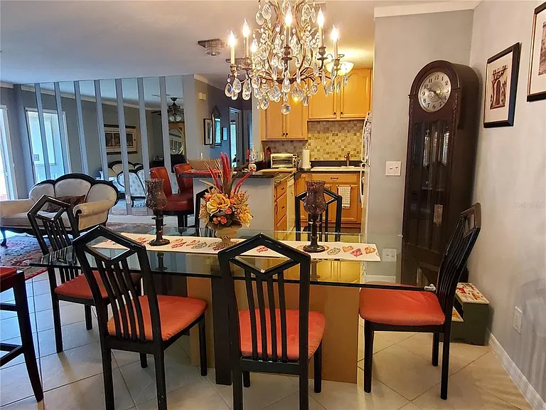 403 Finchley Ct #B — Photo 7