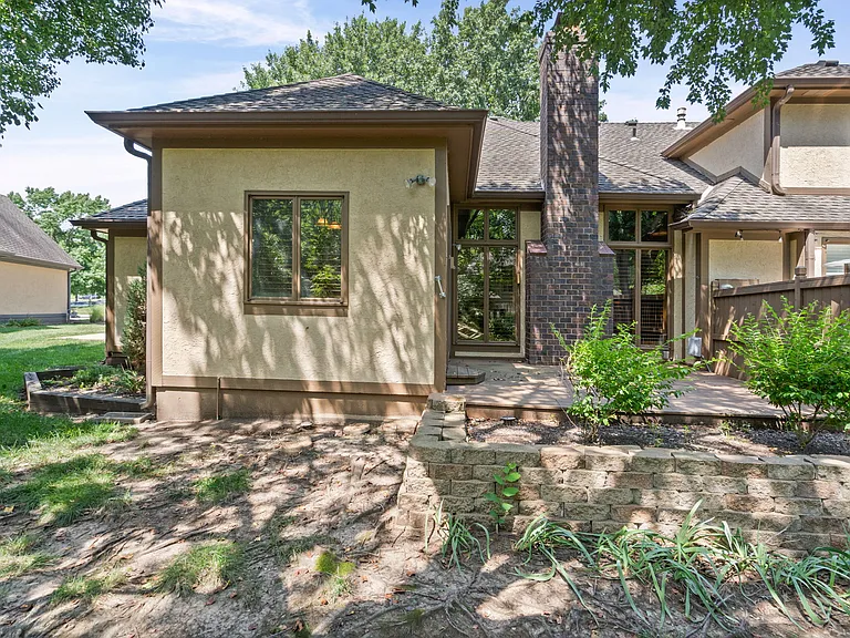 11129 Ash St — Photo 43