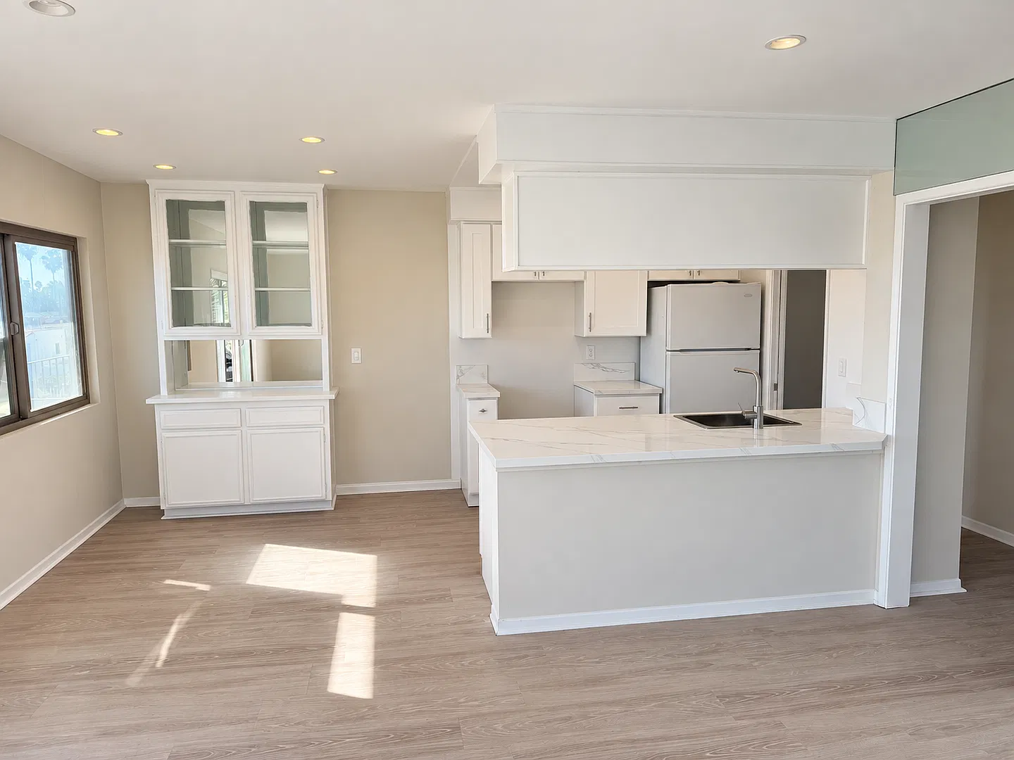 Delano Executive Residences, LLC — Photo 4