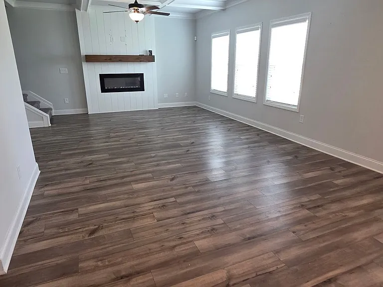 304 Sterling Creek Way — Photo 7