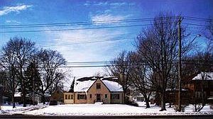 1st image of 6127 S Park Ave