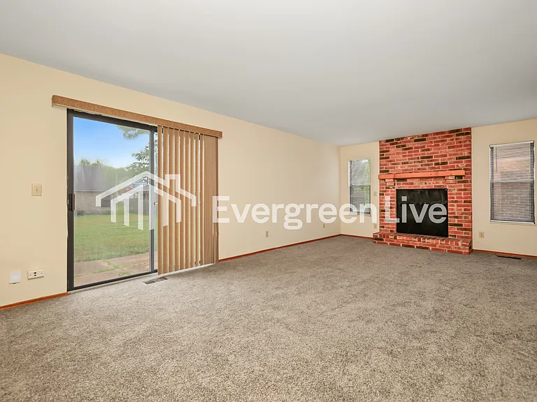 6526 Shull Rd — Photo 14
