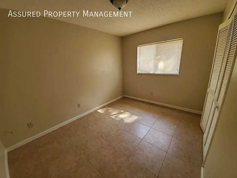 2727 Dobbin Dr — Photo 8