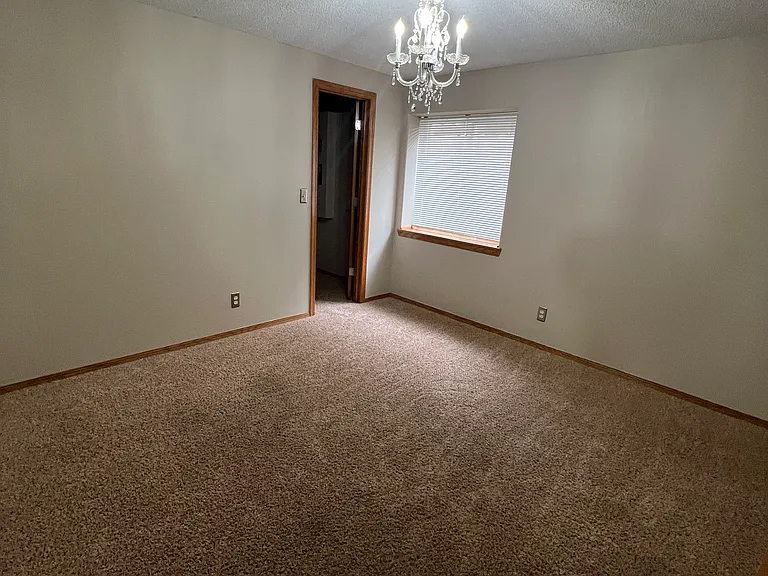 2430 S Gatewood St — Photo 20