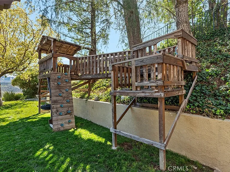 24920 Paseo Del Rancho — Photo 54