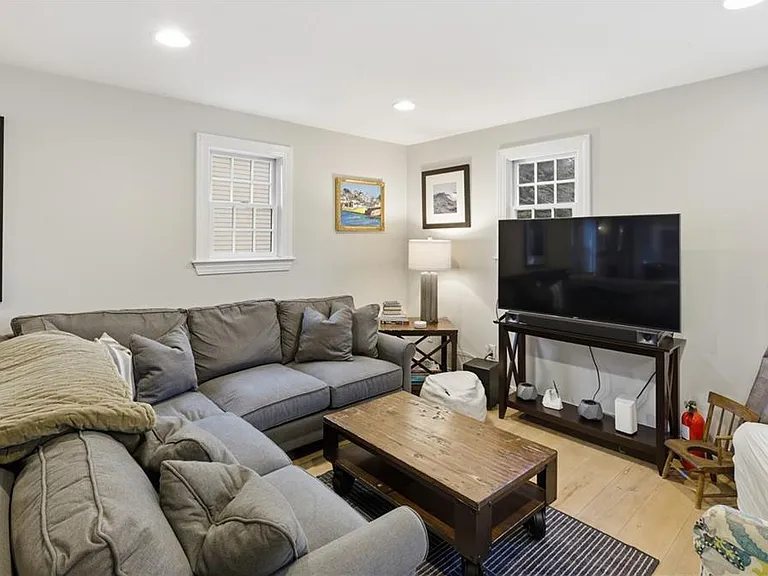 72 Seascape Ave — Photo 18