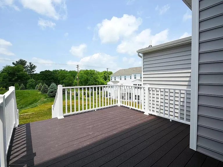 133 Woodwinds Dr — Photo 14