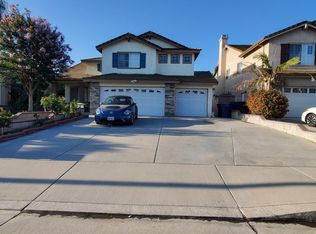 938 E Deerfield St, Ontario, CA 91761