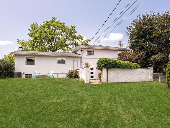 2nd image of 4310 Stinson Dr W