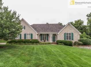 8409 Pflumm Cir, Lenexa, KS 66215