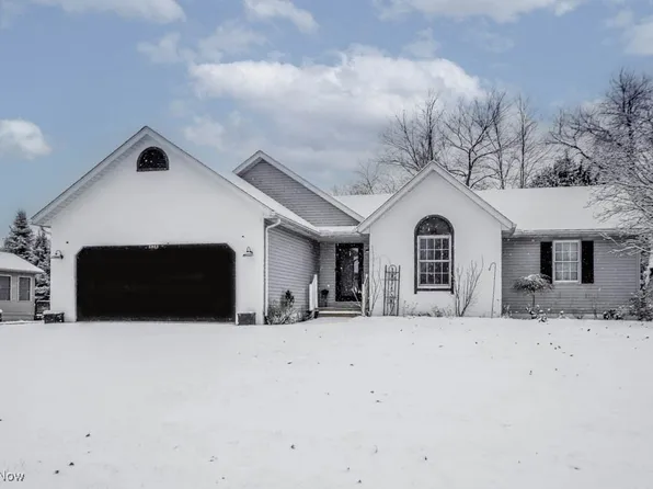 628 Frana Clara St, Louisville, OH 44641