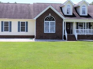 132 Whispering Hills Ln, Chesnee, SC 29323