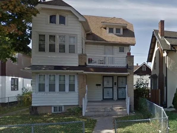 Duplex for rent in MIlwaukee, 2723 N 44th St #2723, Milwaukee, WI 53210