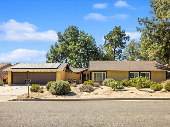 9447 Stirrup St, Jurupa Valley, CA 92509