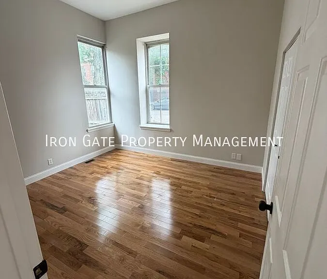 1022 Russell Blvd #B — Photo 12
