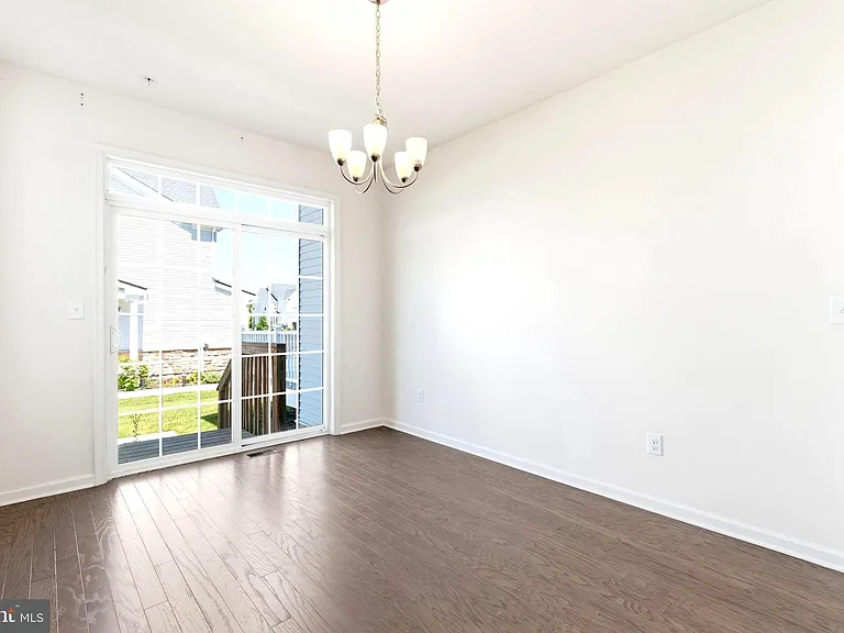 423 Barclays Way — Photo 23